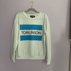 FRESH TOPS LOUIS TOMLINSON SWEATSHIRT